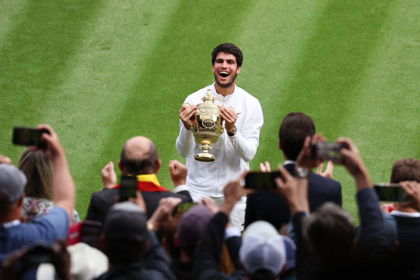 Carlos Alcaraz stops Novak Djokovic's tie-break winning run in Wimbledon  final